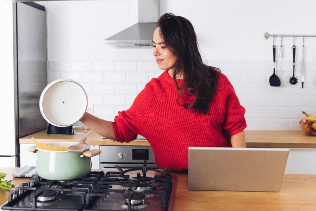 Fogão de 4, 5 ou 6 bocas: como escolher o ideal para sua casa Fogão de 4, 5 ou 6 bocas: como escolher o ideal para sua casa