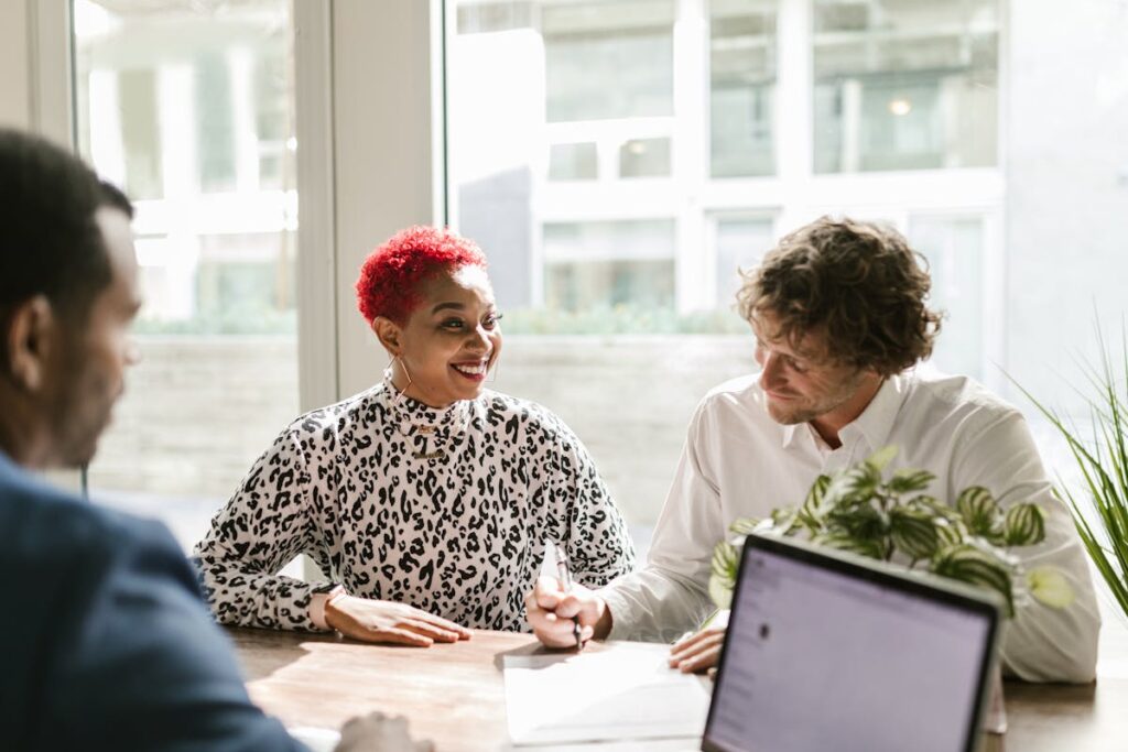 Como escolher a cobertura ideal do seguro de vida para o perfil dos colaboradores